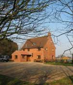 Farmhouse B&B,  Datchworth